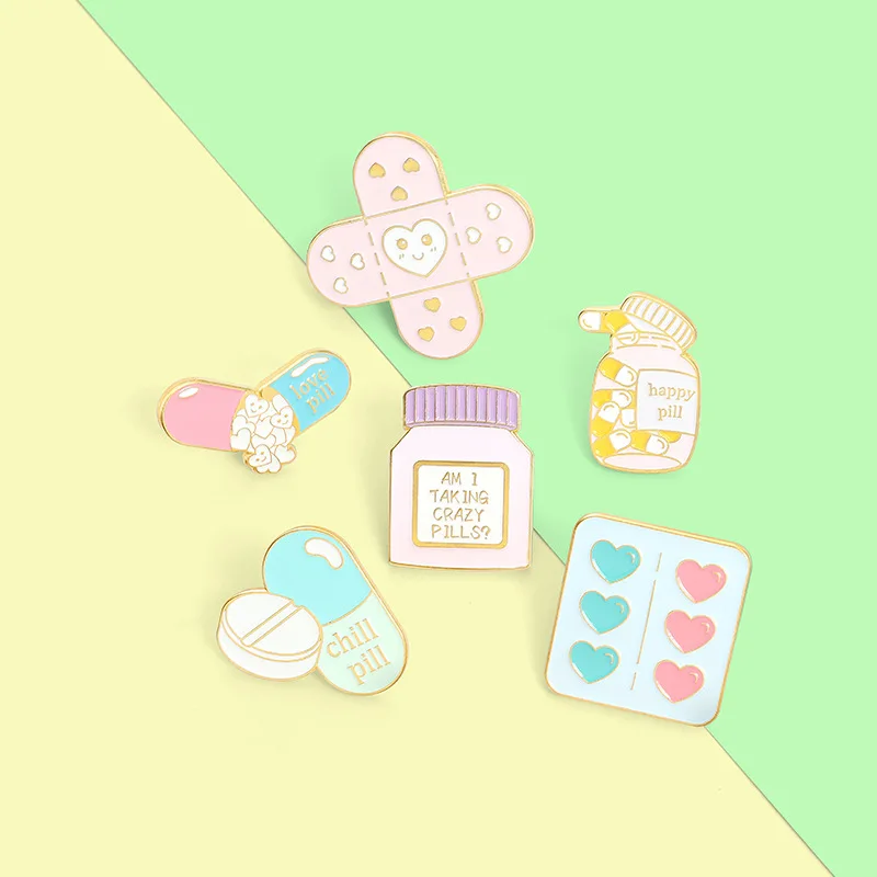

Creative Nurse Chill Pills Enamel Lapel Pin Love Pill Heart Band Aid Medicine Bottle Brooch Medical Jewelry Gift for Doctors