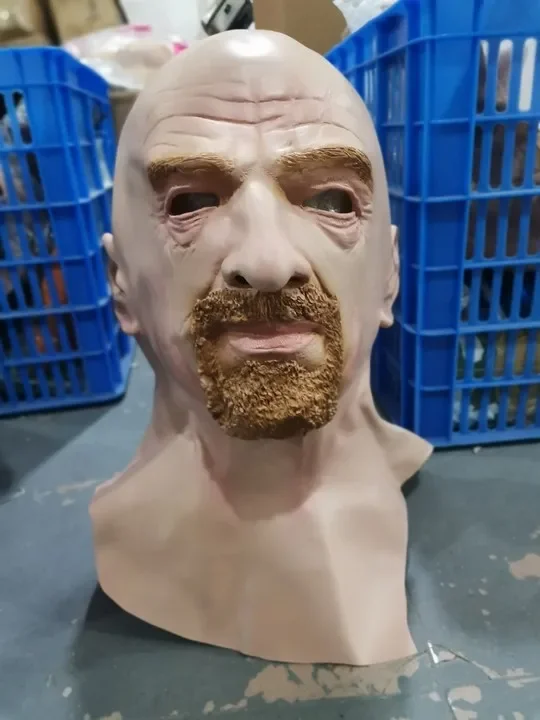 Силиконовая маска старика на Хэллоуин