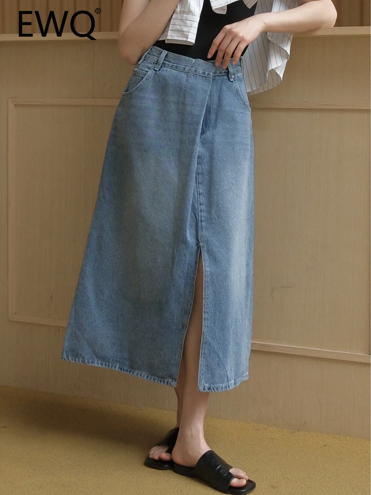 

EWQ Irregular Design Split Denim Skirt For Women High Waist A-line Mid Calf Washed Female Clothing 2023 Spring New 26D2934