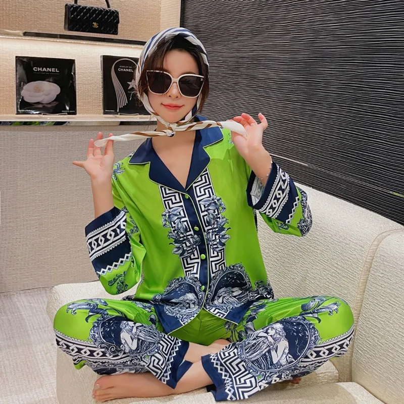 

Ice Silk Pajamas Set for Women's Pyjama Suit Vintage Print Long Sleeve Casual Female Sleepwear Nightwear Soft Home Clothes Pjs