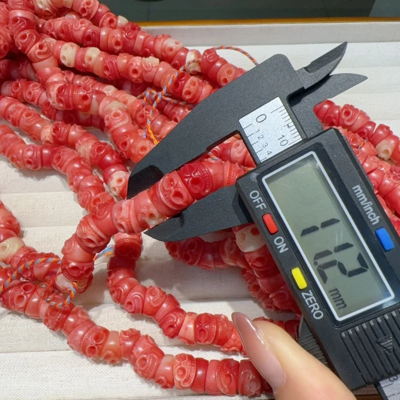 Ожерелье с полуобхватом крови из бусин бычьего кишечника a Dai 108