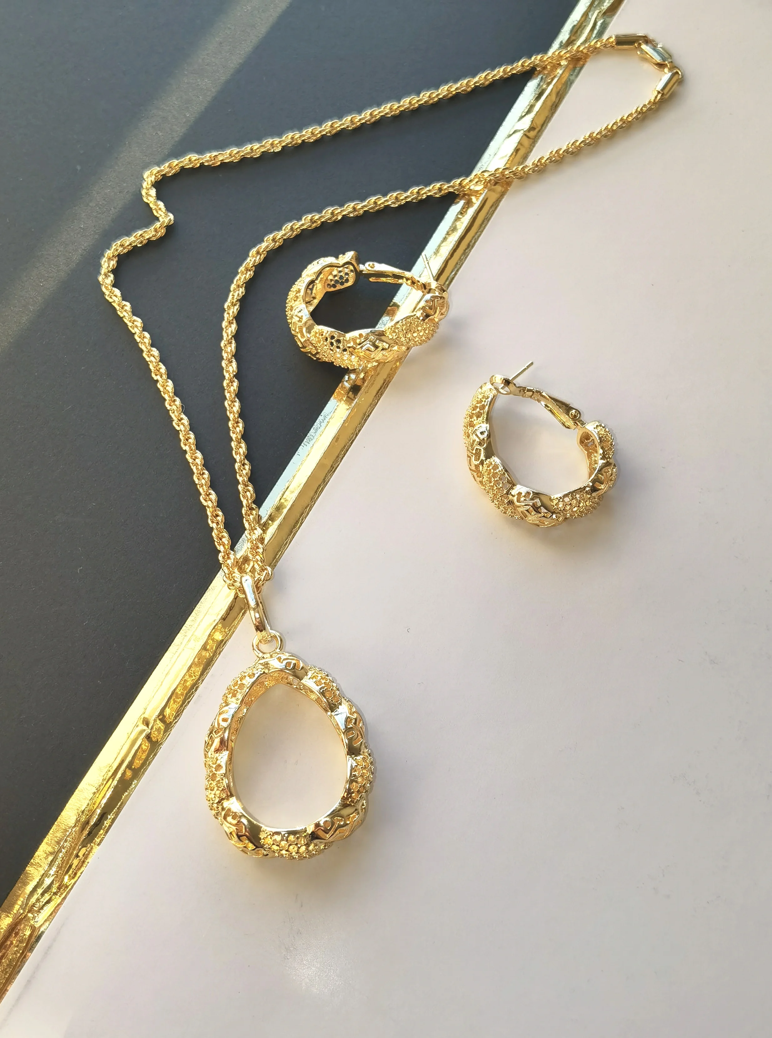 RYQ ювелирные изделия 2023 новые женские Позолоченные Профессиональные