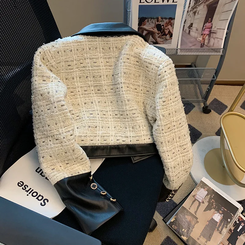 Твидовый ароматный ветровой пиджак с контрастной строчкой женский осенний 2024