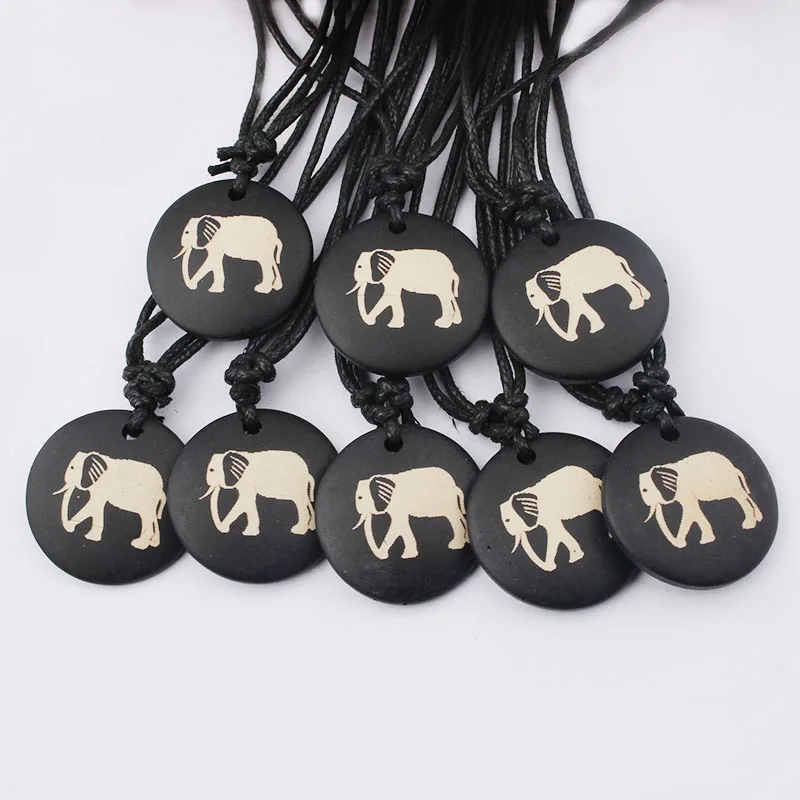 

Wholesale 12pcs Beef Bone Sculpture Elephant Pendant Necklace Ethnic Tribe Charms Necklaces Fashion Exquisite Jewelry Choker
