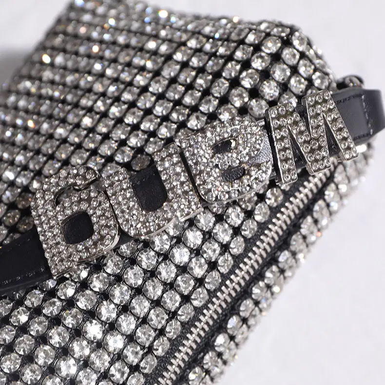 2023 Female New Aw Chain Bag Portable Shoulder Small Bag Handbags Trend Luxury Designer Diamond Inlaid Small Women Square Bag