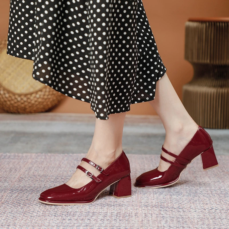 

Pumps Women Patent Leather Square Toe Mary Janes Buckle Straps Sweet Girl Princess Party Shoes Handmade High Heel Zapatos Mujer