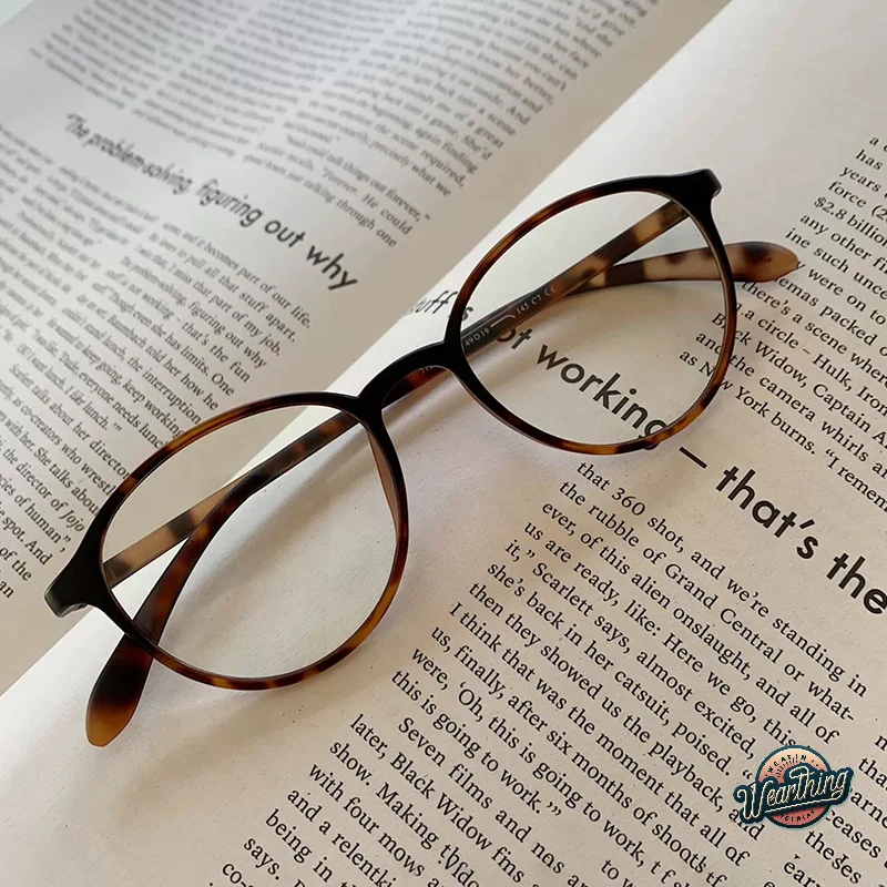 Женские очки от синего света овальной формы