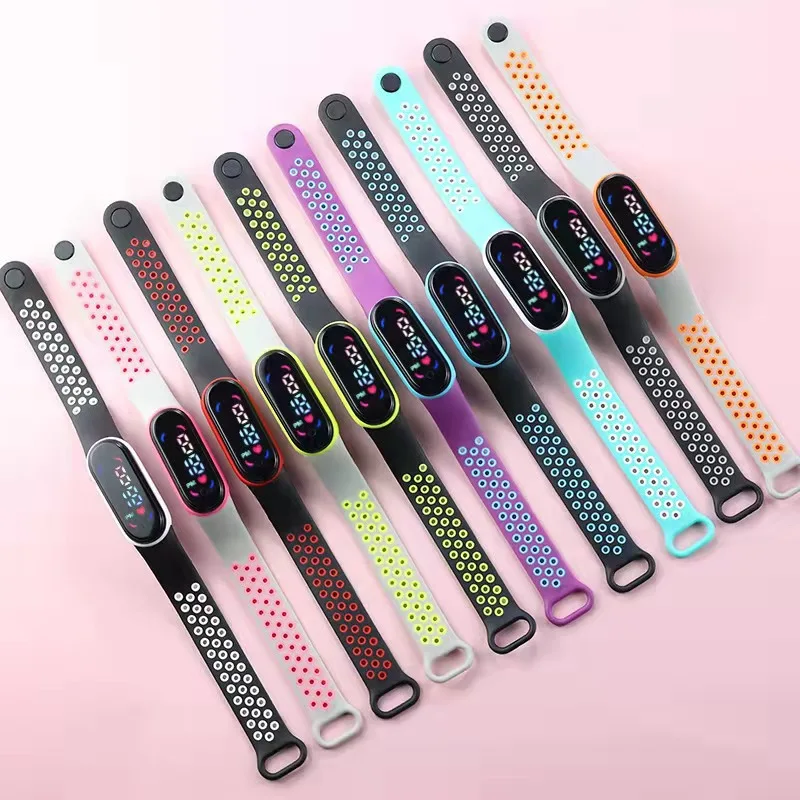 Часы светодиодные детские с силиконовым ремешком милые спортивные цифровые