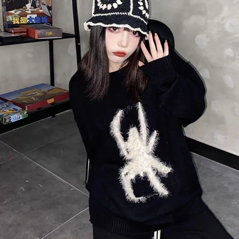 

Hikigawa Chic Fashion Punk Darkness Sweater Autumn Winter Loose Spider Decoration Streetwear Y2k Long Sleeve Knitted Pullover