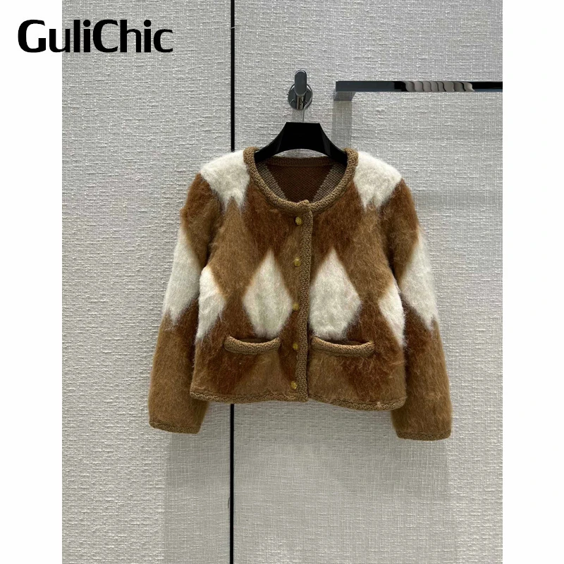 

9.19 GuliChic Women Fashion Casual Contrast Color Argyle Round Neck Single Breasted Mohair Knitted Short Cardigan
