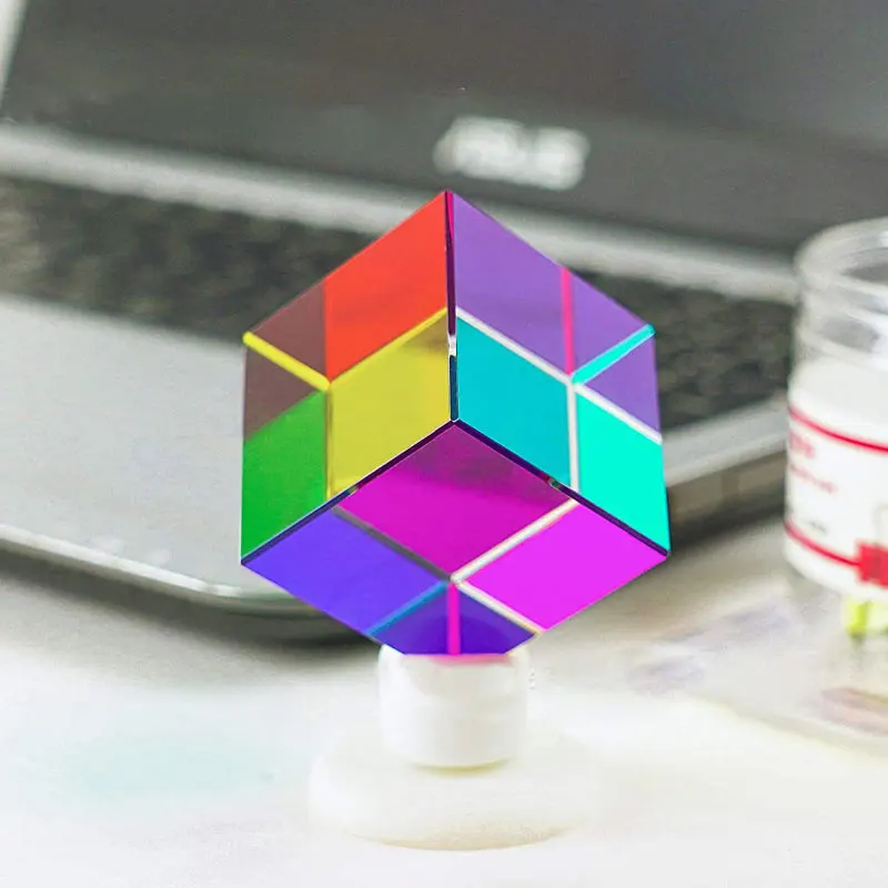 

Z30 Mixing Color Cube 47mm (1.9 inch) cube for Home or Office dcor STEM/STEAM Science Learning Cube Prism Six-Sided Bright Light