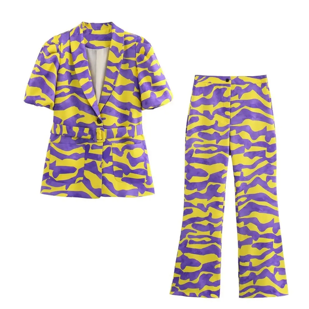 Женский блейзер на пуговицах с принтом TRAF узкие брюки завышенной талией и поясом