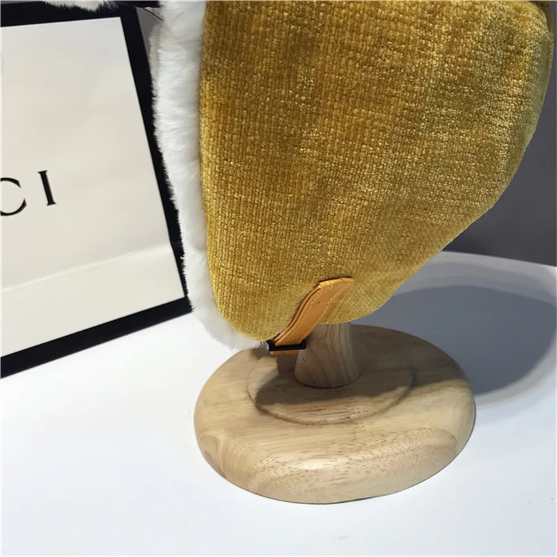 Детская шапка U Ggs с ушками цвет в ассортименте