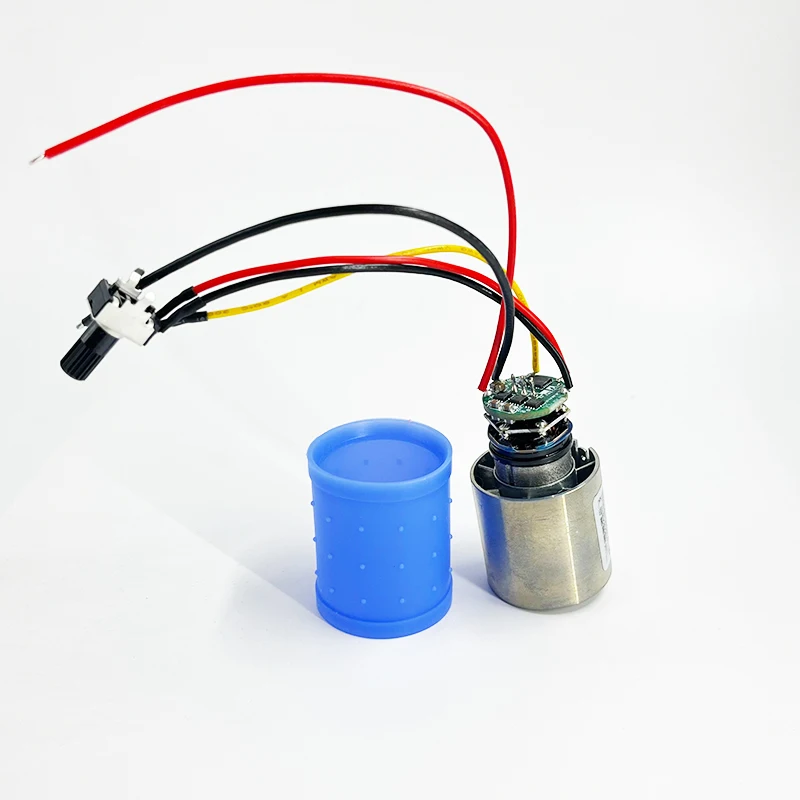 

Бесщеточный двигатель BLDC 3-фазный 8.4В/12В/24В