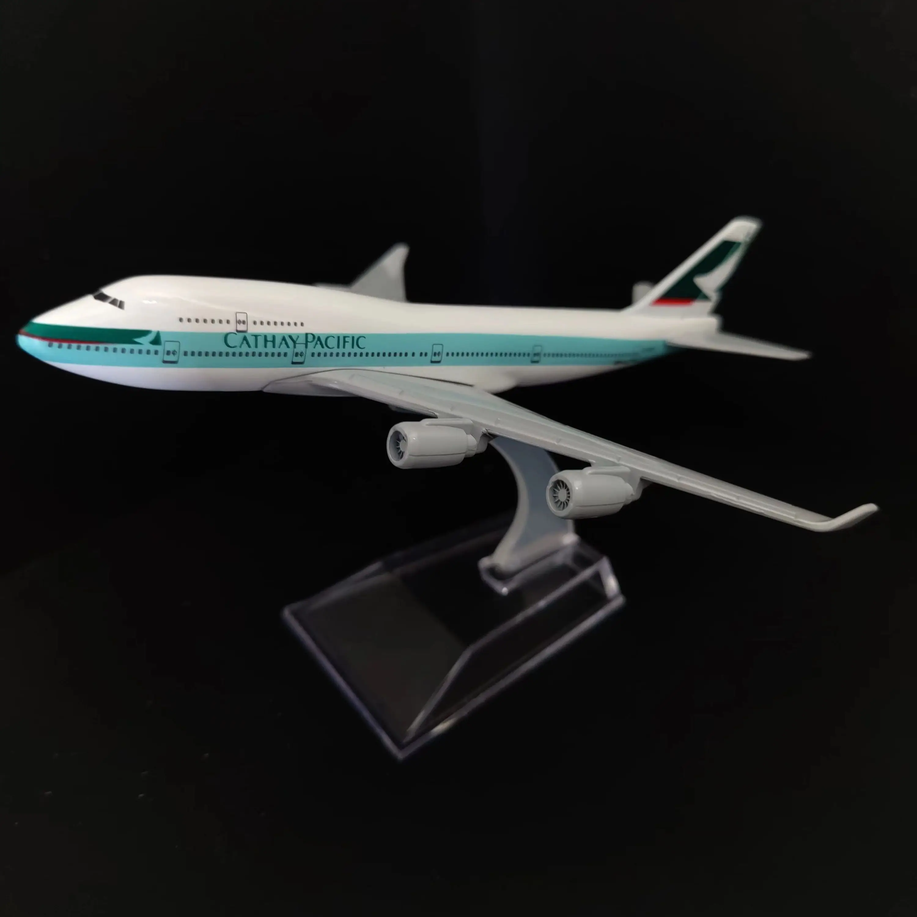 

Scale 1:400 Metal Aviation Replica 15cm CATHAY PACIFIC B747 Model Airbus Boeing Aircraft Diecast Miniature Toy for Boy