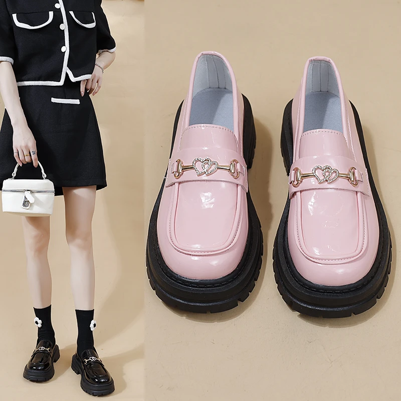 Женские туфли больших размеров весна-осень новые лоферы женская маленькая