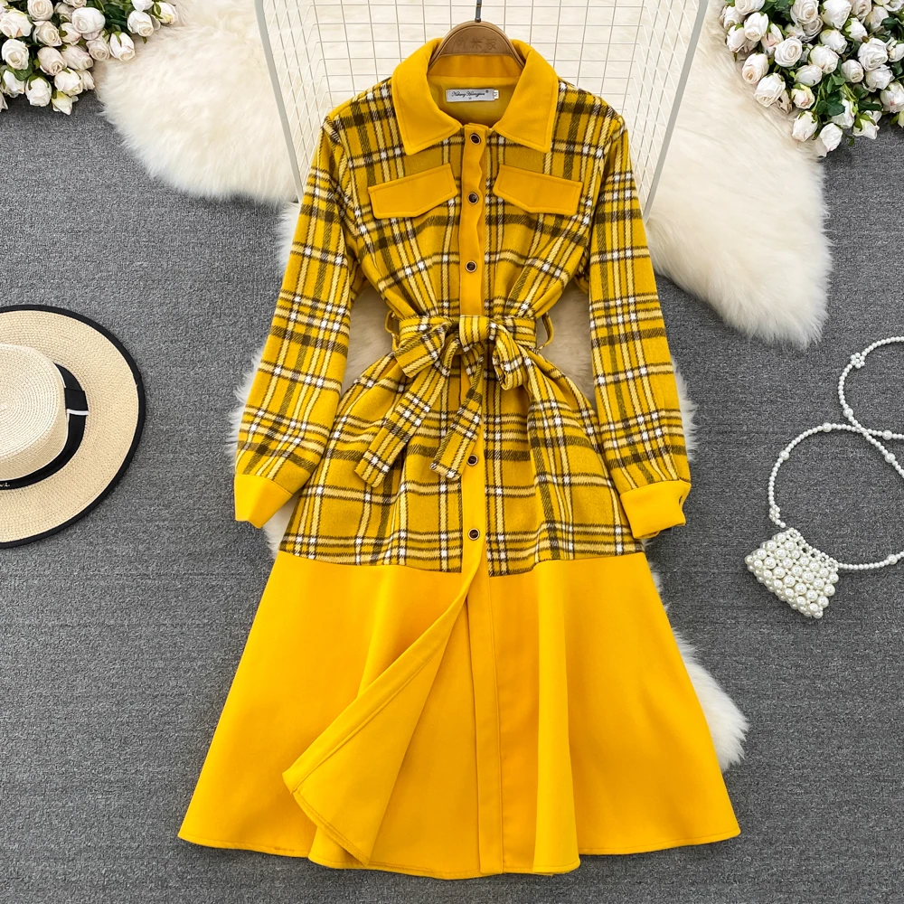 

Autumn and Winter Korean Version Retro British Fashion Quality Lapel Single Breasted Waist Plaid Wool Coat Dress