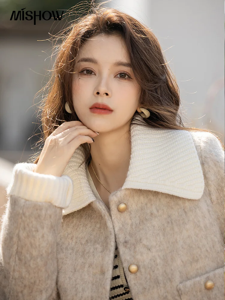 MISHOW Down Retro V-neck Wool Coat 2022 Winter Single Breasted Turndown Collar Thickened Warm Female Coat Office Lady MXB48W0930