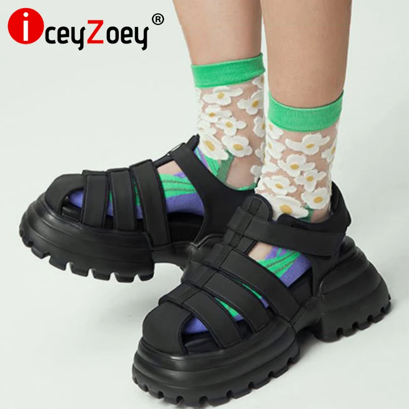 

IceyZoey New Fashion Shoes Women Vintage Hollow Out Thick Bottom Casual Gladiator Fashion Cool Ladies Footwear Size 35-39