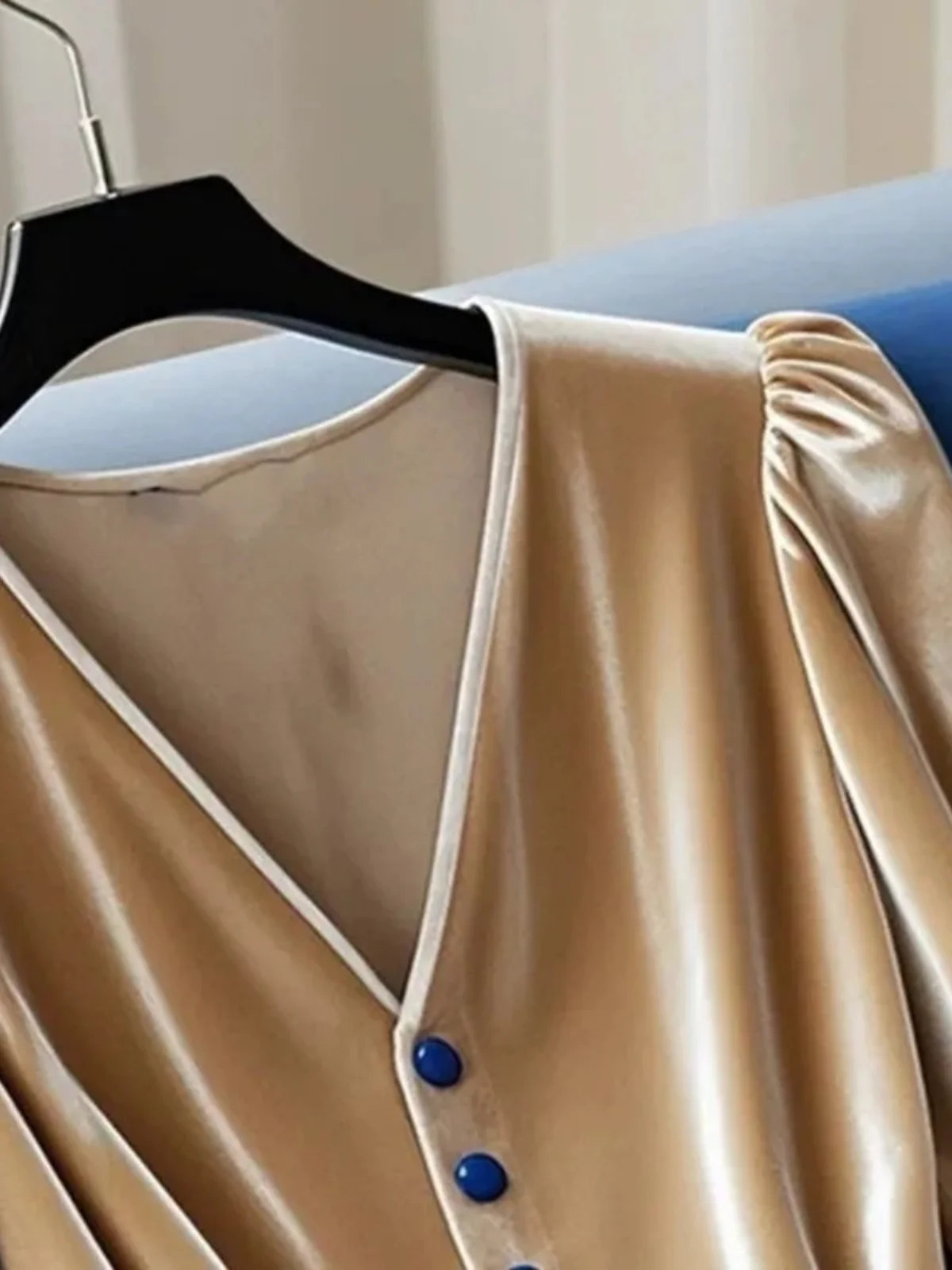 Тонкая короткая куртка с высокой талией бархатные рубашки оборками по краям