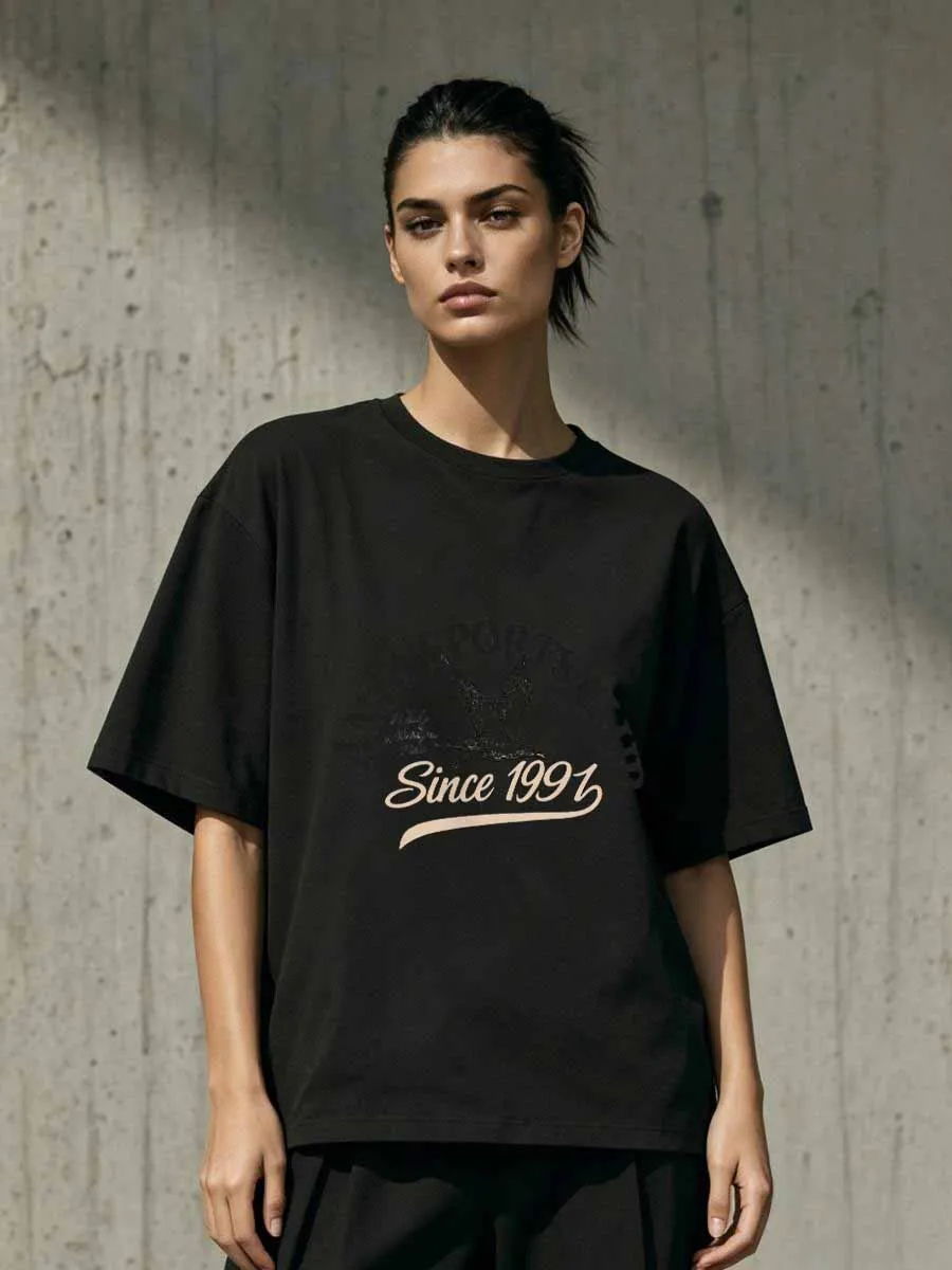 Фото Футболки Gentle City Shop: Свободный крой, охлаждающая технология, обтекаемый дизайн, для городского ритейла. №1