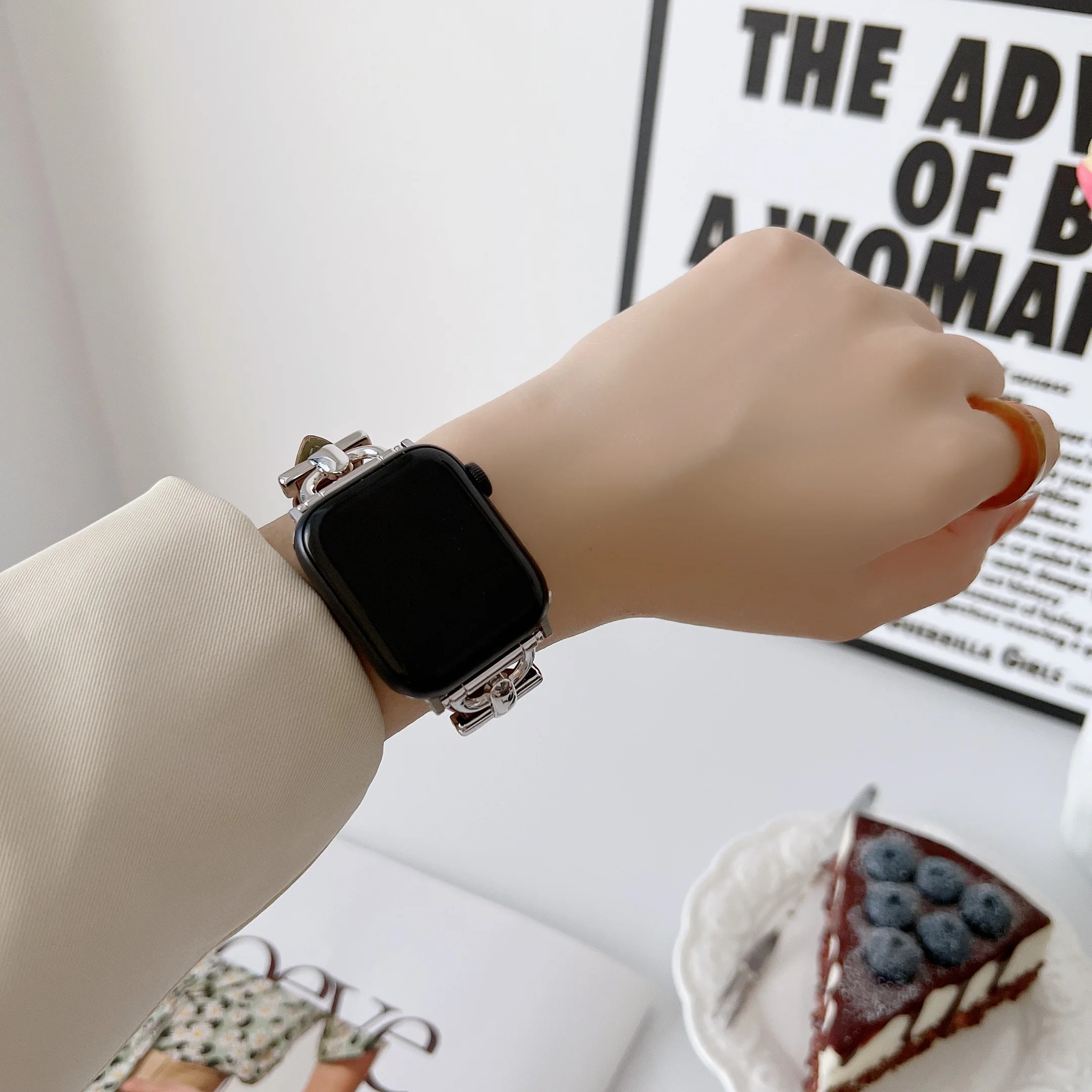 Leather strap for Apple watch band 44mm 40mm 45mm 41mm 38mm 42mm Single tour watchband bracelet iWatch series 5 4 3 6 se 7 band