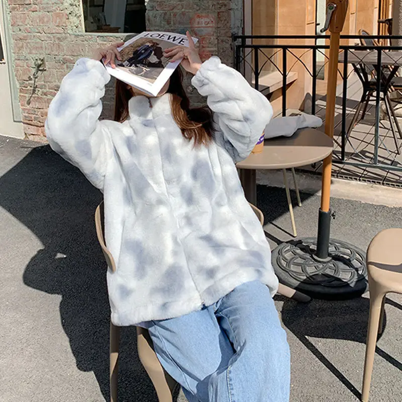 2022 New rabbit like plush coat Women's fashion ins Autumn and winter plush thickened loose furry fur like cotton suit