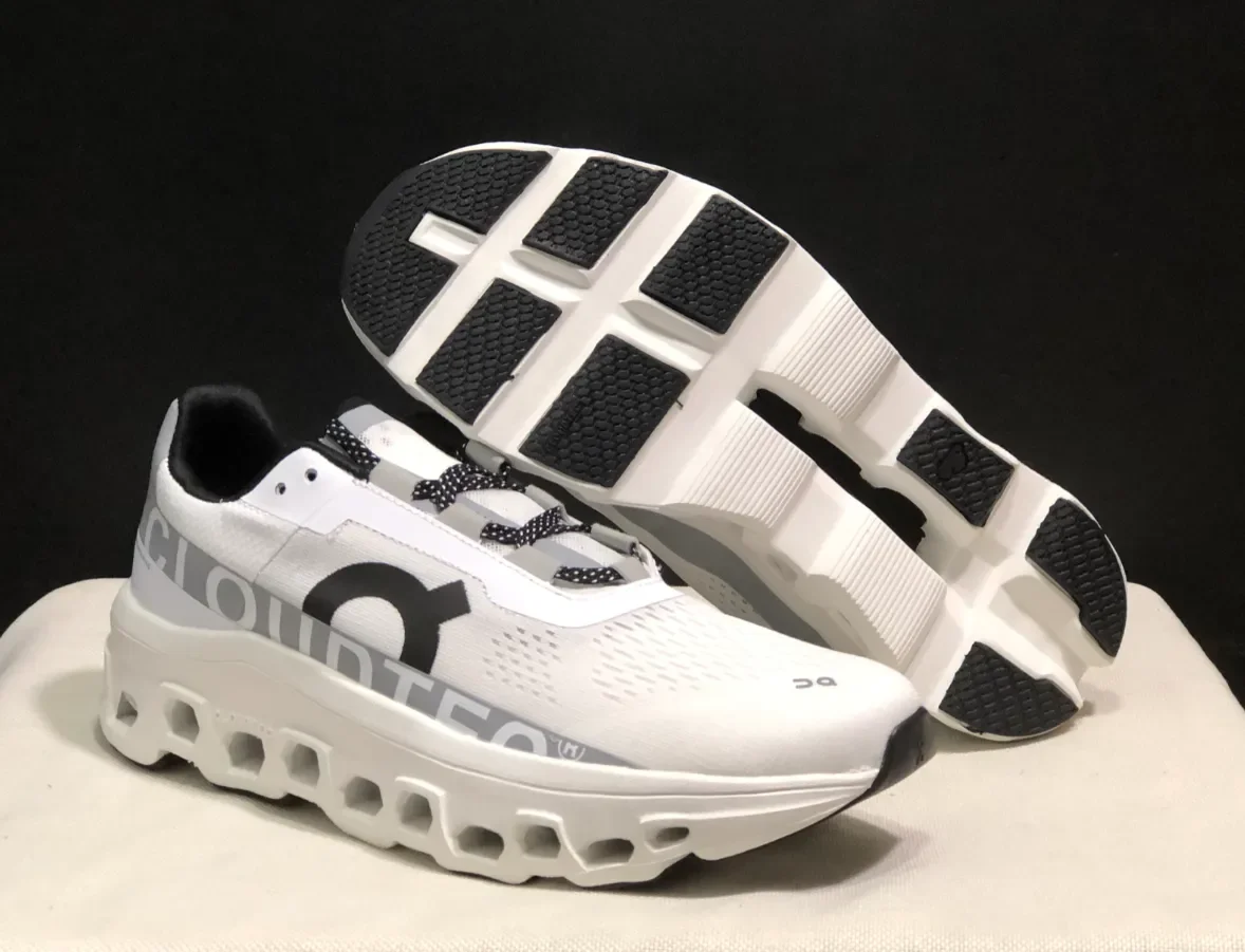 

Original on Cloud Men Women Comfortable Runner Shoes Unisex Breathable Ultralight Outdoor Running Casual Sneakers Fashion Shoes