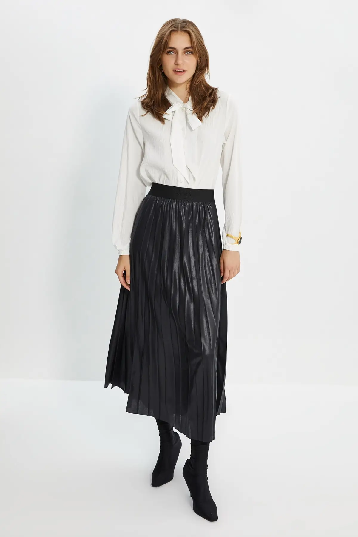 

Trendyol Pleated Skirt TCTAW22EE0003