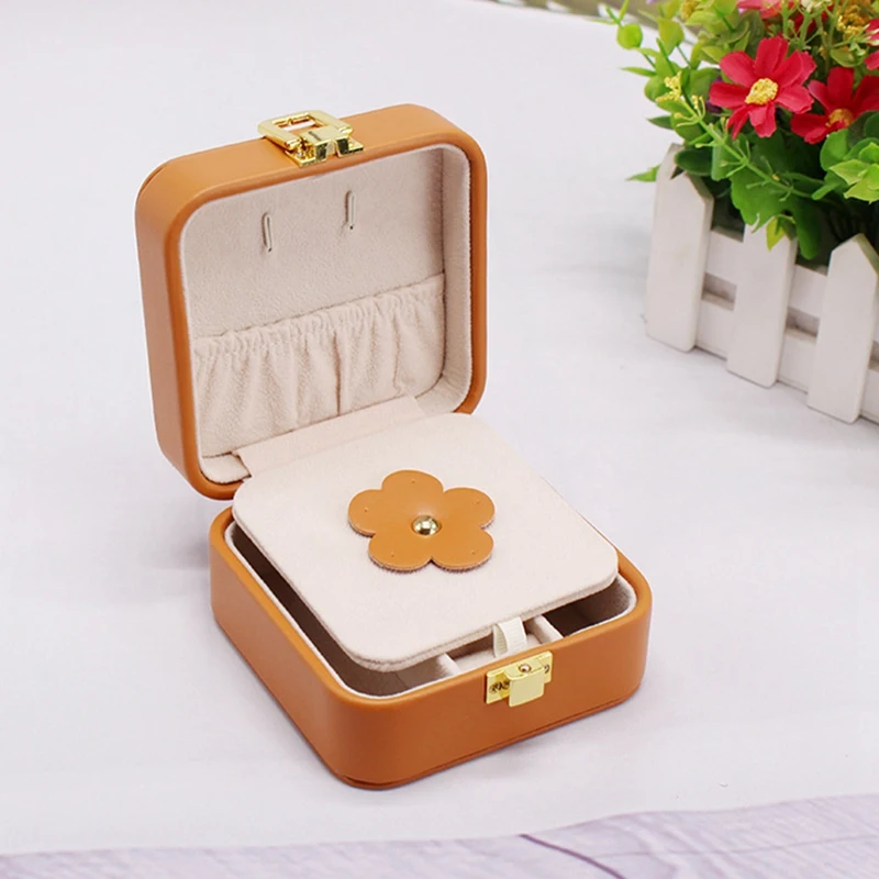 

Портативная маленькая сумка для ювелирных изделий, дорожный двухслойный бокс для хранения сережек, шкатулка для ювелирных изделий в европе...