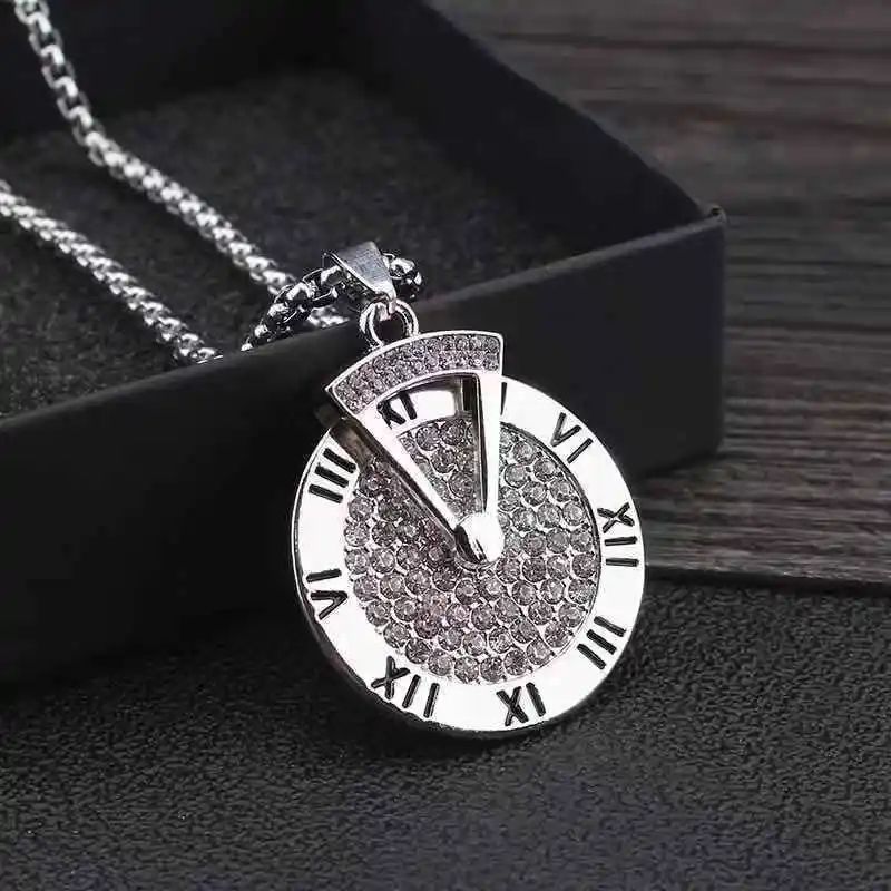 

Stainless Steel Rotatable Pendant Necklace for Women Jewelry Couple Roman Numerals Chains Necklaces Diamonds Interchangeable