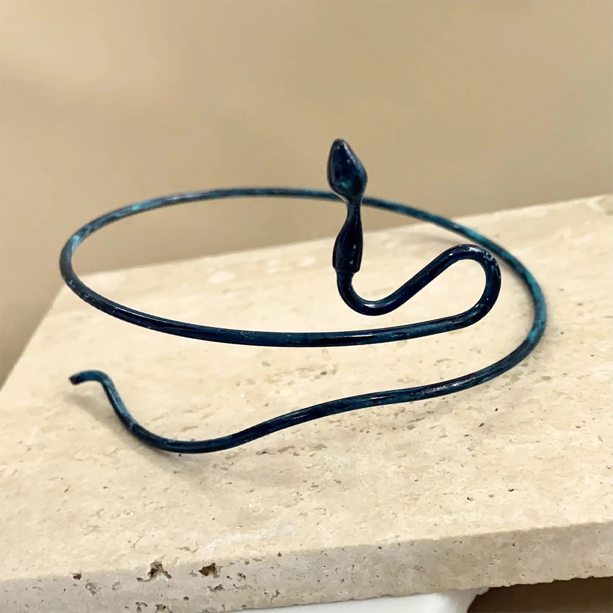 

Punk Fashion Coiled Snake Spiral Upper Arm Cuff Armlet Armband Bangle Bracelet Men Women Jewelry