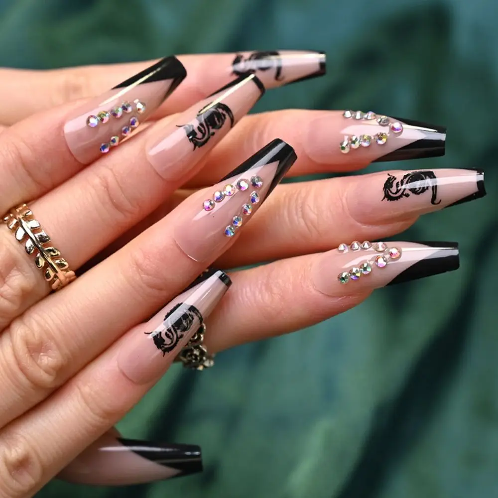 

24pcs/Box Press On Nails Detachable Manicure Tool Artificial Nail Tips Coffin False Nails Wearable Fake Nails