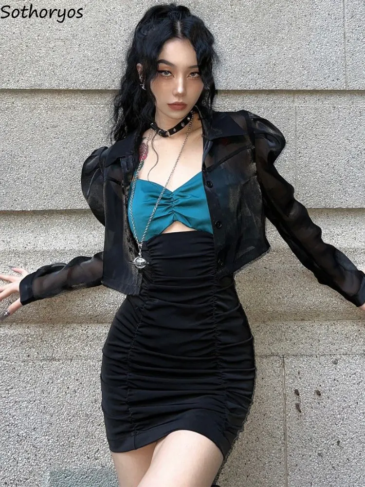 Женский комплект с вырезами крутая Модная современная куртка со складками в