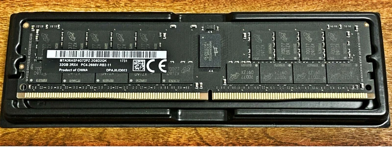 RAM  32G 2Rx4 DDR4 2666 REG  workstation memory PC4-2666V black bar