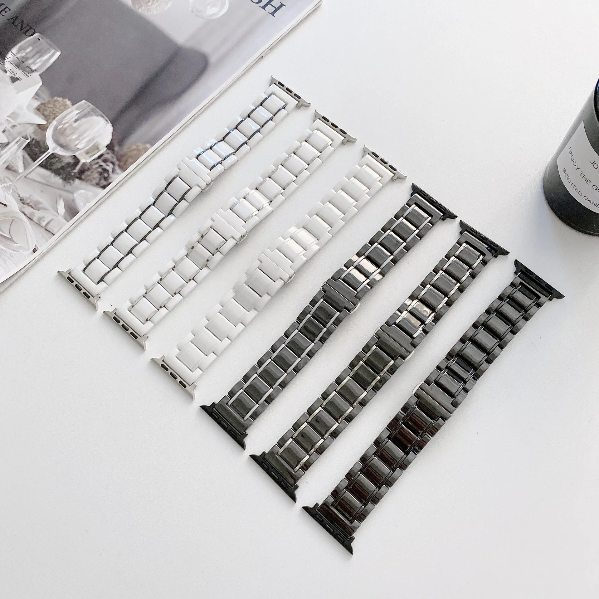 

FOR Apple Watch 1-7 Generation Watch Metal Strap Apple Watch Five-bead Ceramic Strap Black and White Wristband