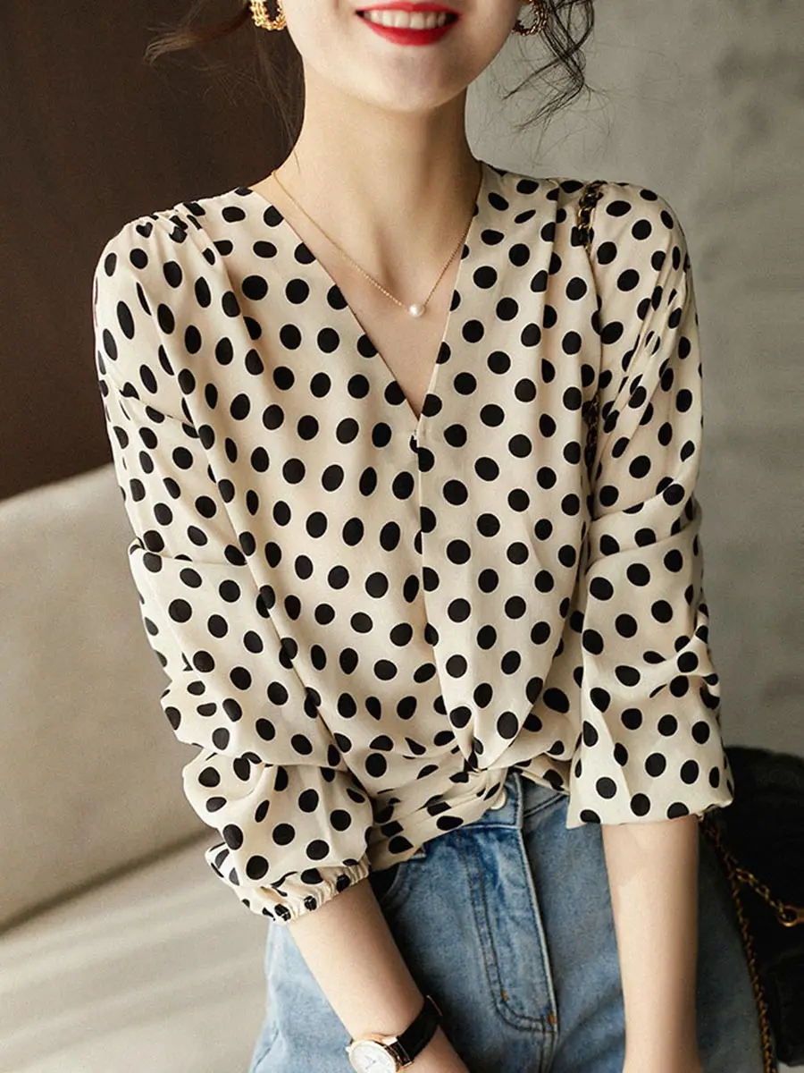 

Женская блузка в горошек, с длинным рукавом и V-образным вырезом