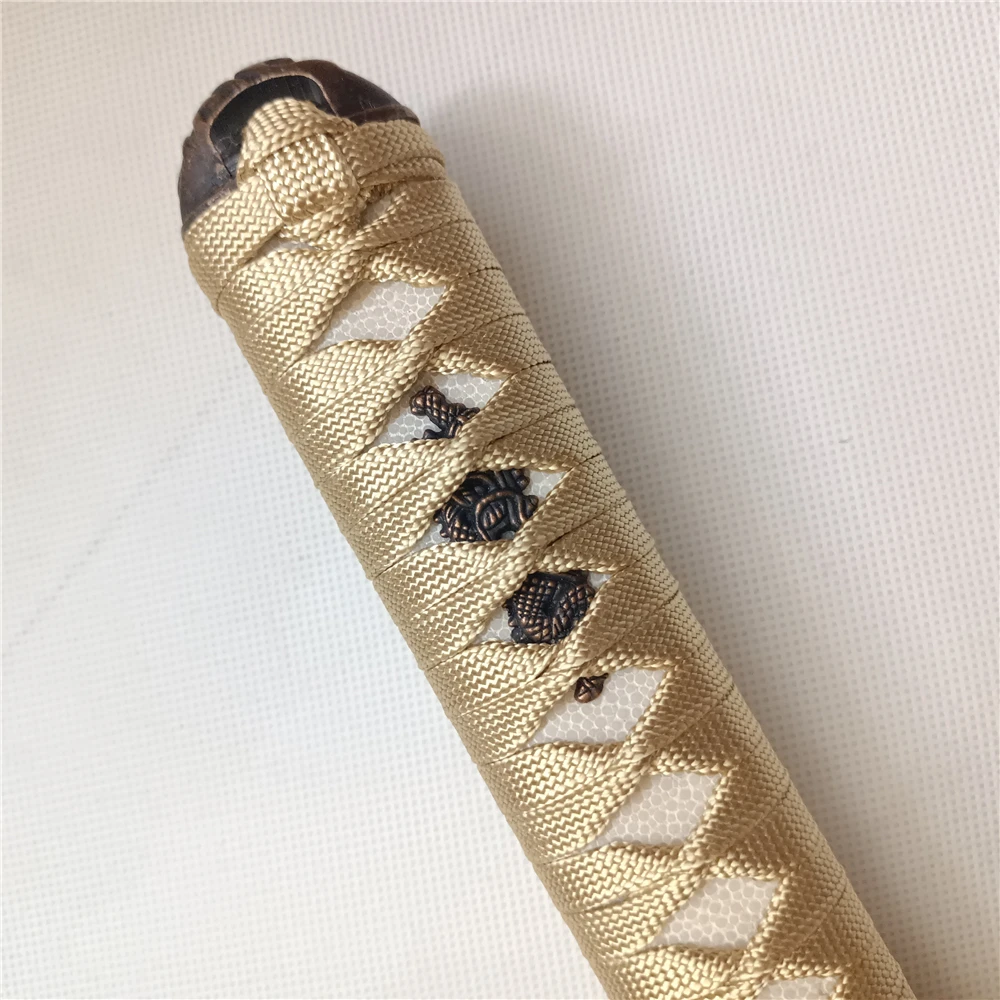 Японская рукоятка Tsuka 30 см из настоящего сплава Rayskin фучи менуки Кашира шелковые