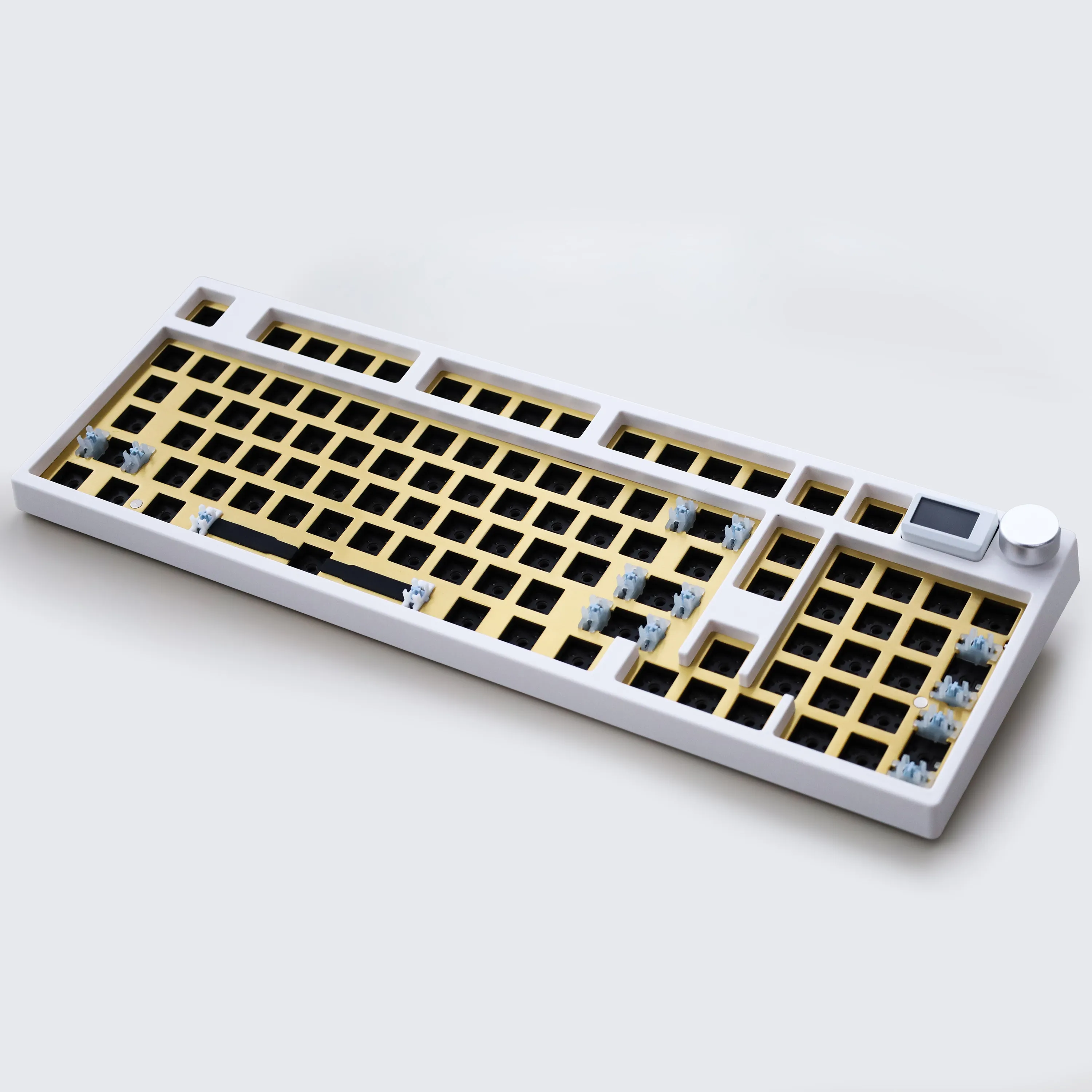 Фото Игровая клавиатура Keydous NJ98-CP V3 с магнитными переключателями, три режима подключения, регулируемый ход клавиш, без зон смерти, беспроводная, с возможностью горячей замены переключателей №3
