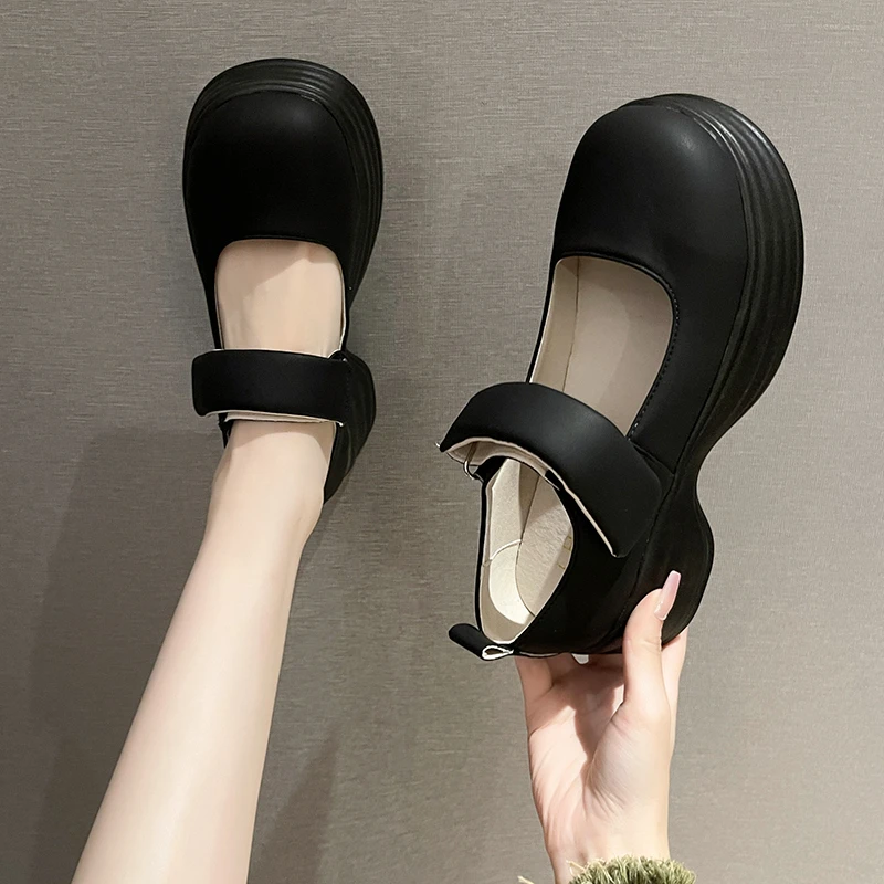 Новинка 2023 весенне-осенняя женская мягкая водонепроницаемая обувь на платформе