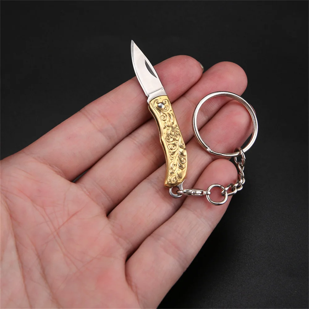 

Мини-карманный складной нож, брелок для мужчин, автомобильный брелок, подвеска, уличный кемпинг, универсальный нож из нержавеющей стали, подвесной портативный инструмент