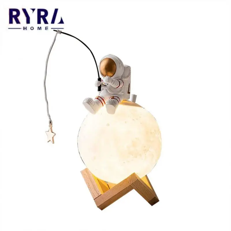 

High Quality Astronaut Night Light Humidifier Touch Switch Atmosphere Lamp Moon Lamps Humidifier For Home Creative Decoration