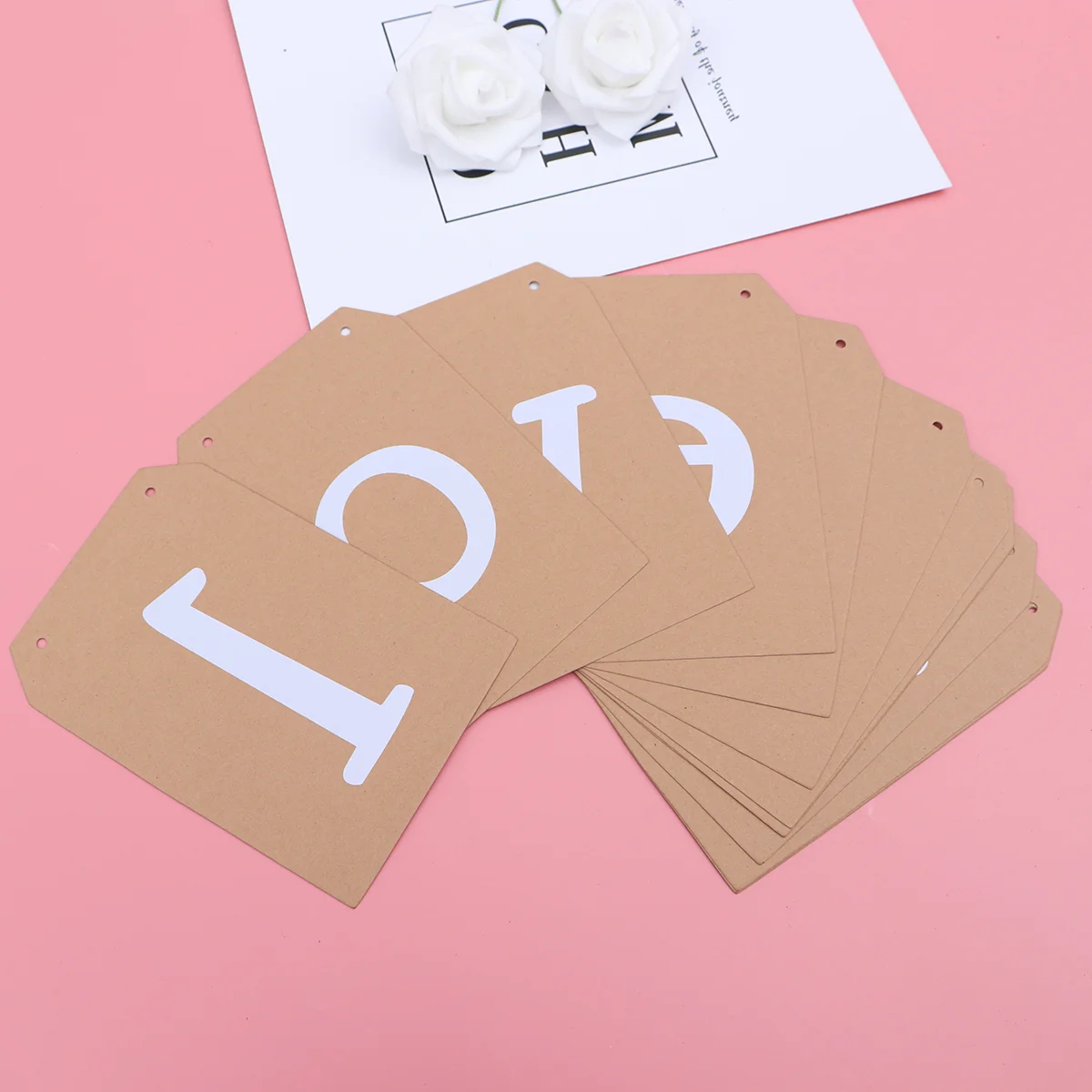 

Надпись «Love is Paper» (кофе)