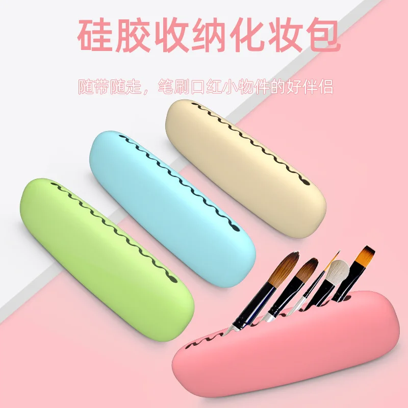 

Multifunctional High Beauty Macaron Silicone Makeup Brush Travel Case Waterproof Makeup Brush Travel Holder For All Brushes