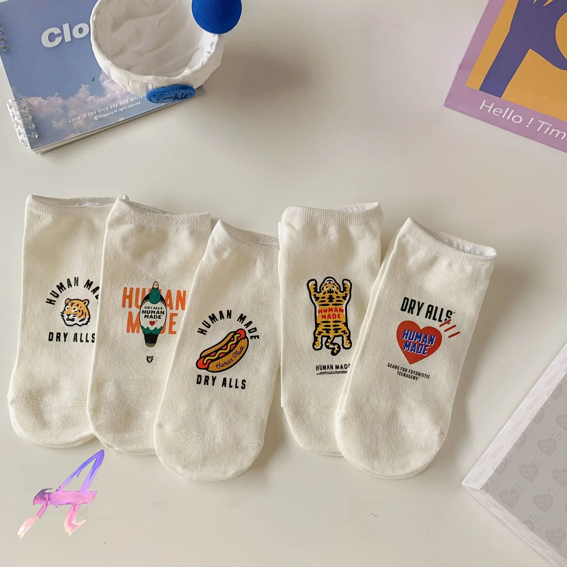 Human Made Printed Gift Box with Street Fashion Socks Tiger Head Love Duck Couple Skateboard Cotton Boat Socks