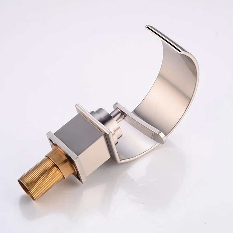 Никелевый Смеситель Для Раковины С Одной Ручкой Керамический Клапан На Палубе