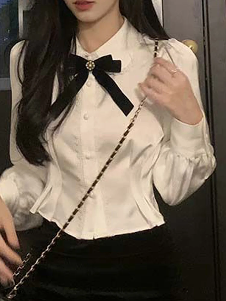 Белая женская кружевная блузка в стиле &quotЛолита&quot с бантом