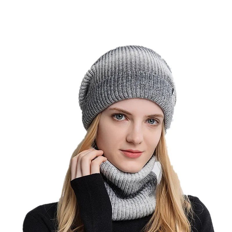 

Hat Autumn and Winter Gradual Color Woolen Hat Thickened Warm Ear Protection Cold and Wind Proof Knitted Hat