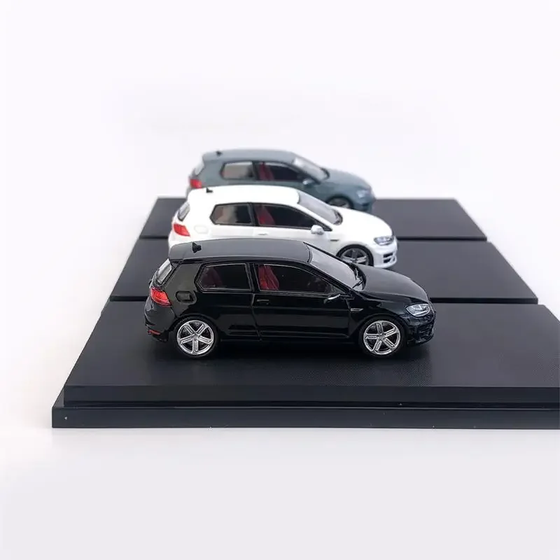 ZOOM 1:64 Golf 7R / Gen.7 Wagon limited699 литая модель автомобиля
