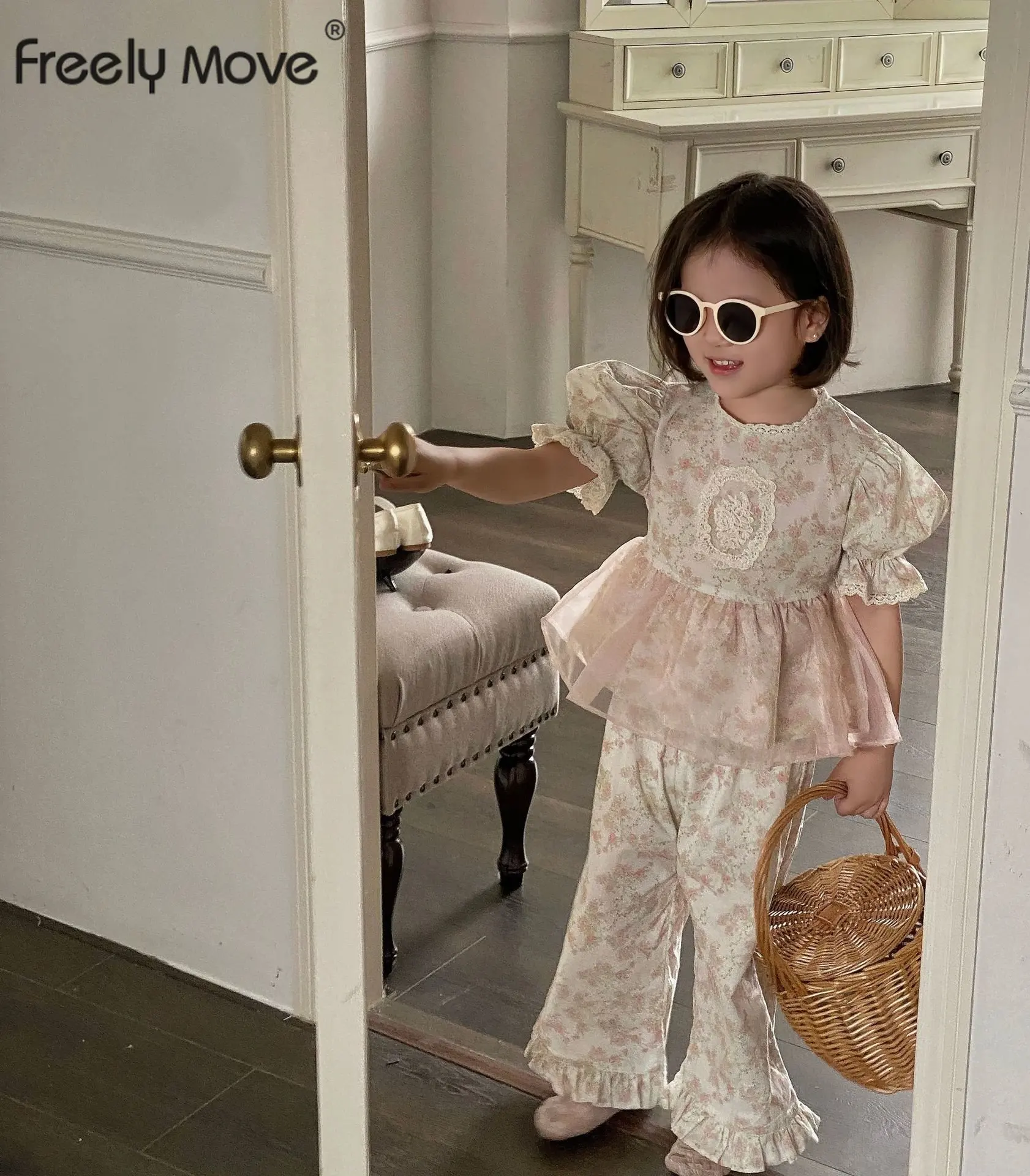 

2pcs Fashion Girls Set Kids Suit Infantil Floral Mesh Short Sleeve Tops+Pants Clothes Girl Summer Outfits 3-7 Years